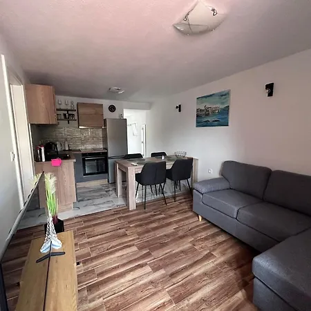 Appartement Zega *