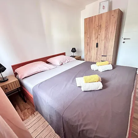 Appartement Zega *
