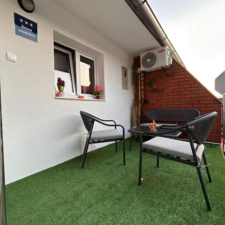 Appartement Zega *
